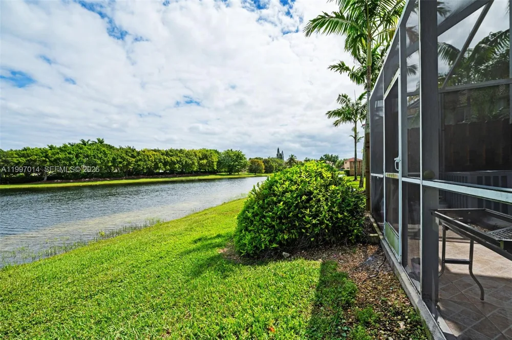 3676 San Simeon Cir Weston, FL 33331