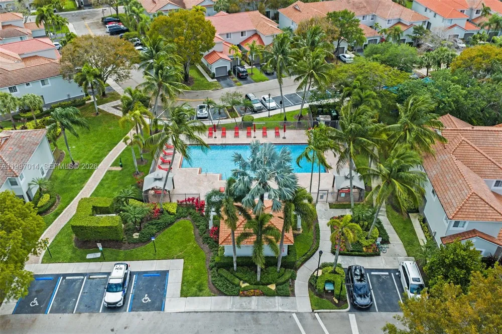 3676 San Simeon Cir Weston, FL 33331