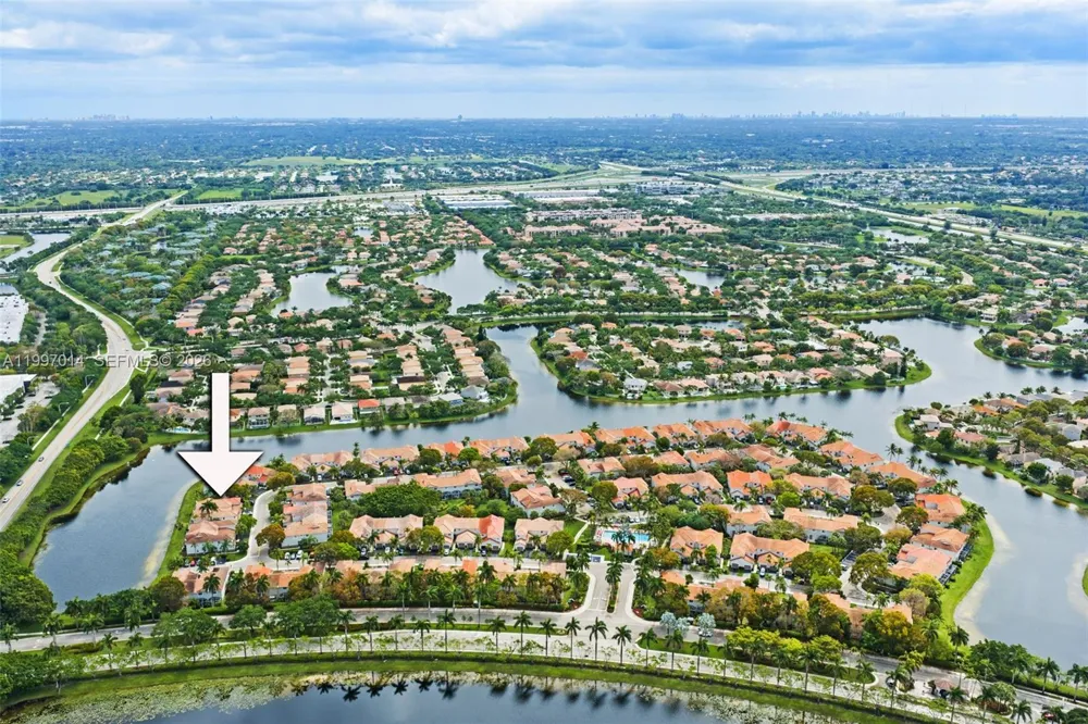 3676 San Simeon Cir Weston, FL 33331