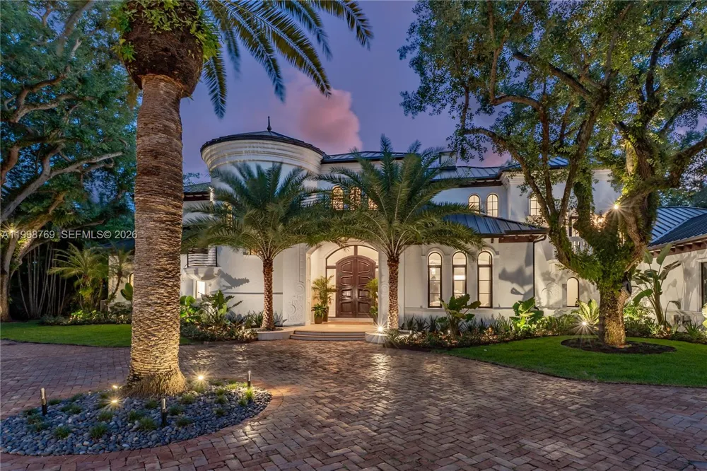 6350 SW 107th St Pinecrest, FL 33156