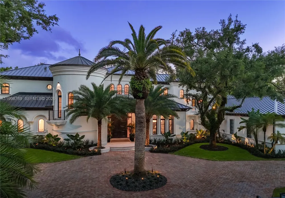 6350 SW 107th St Pinecrest, FL 33156