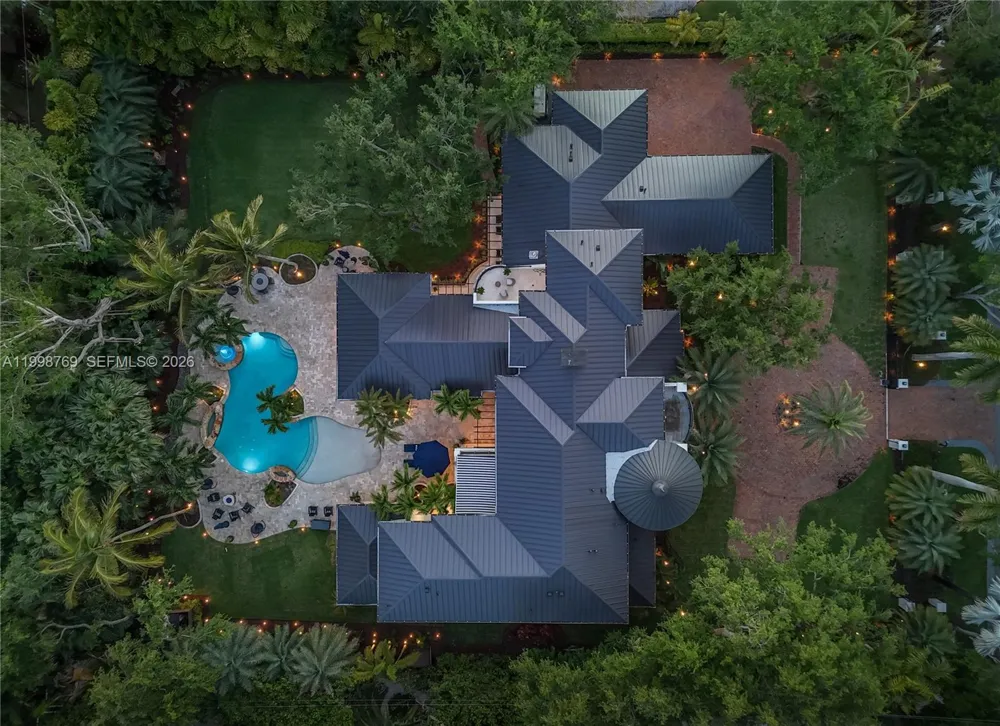 6350 SW 107th St Pinecrest, FL 33156