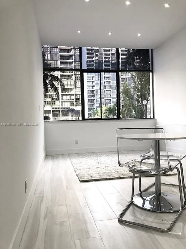 1915 Brickell Ave #CC6 Miami, FL 33129