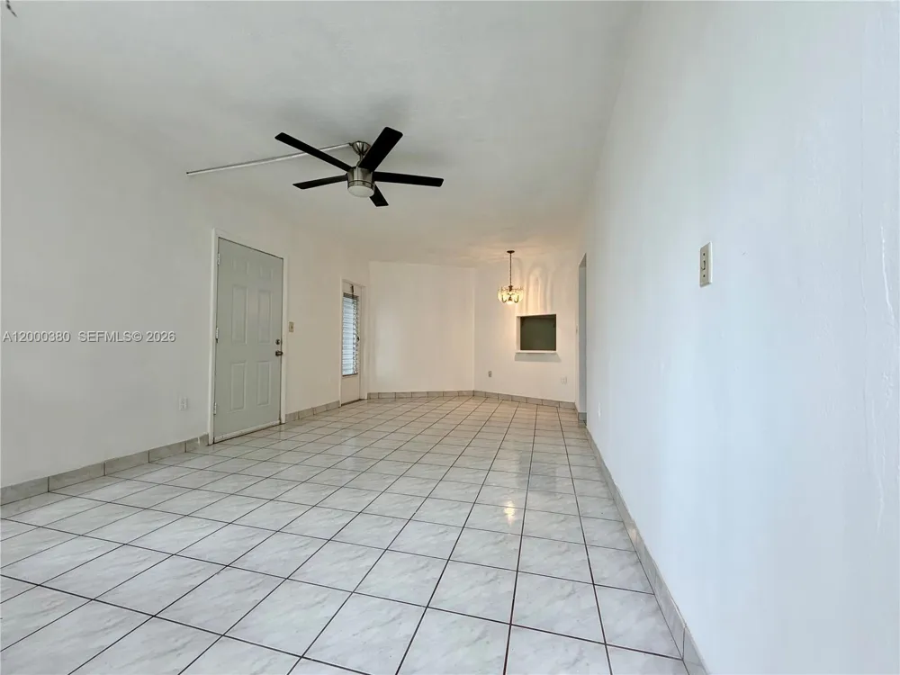 1701 NE Miami Gardens Dr #117 Miami, FL 33179