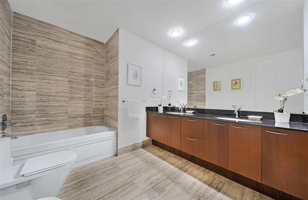 Address Not Shown Sunny Isles Beach, FL 33160