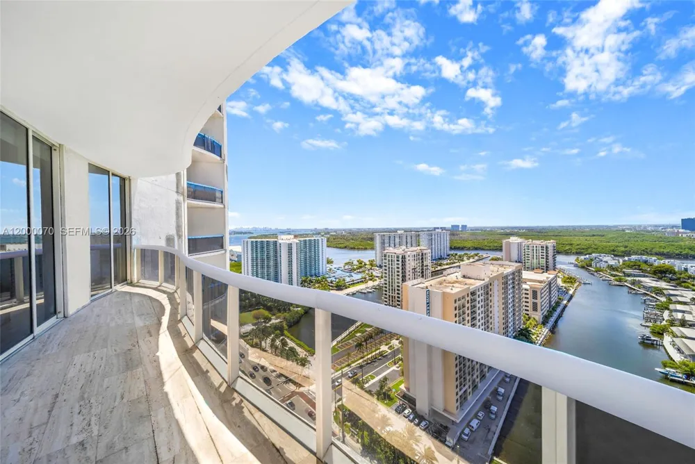 Address Not Shown Sunny Isles Beach, FL 33160