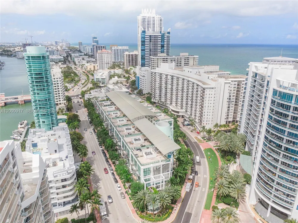 6000 Collins Ave #527 Miami Beach, FL 33140