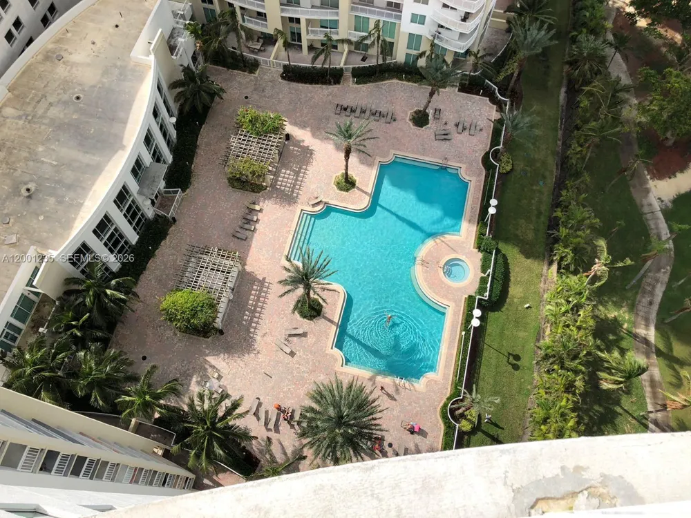 1755 E Hallandale Beach Blvd #2002E Hallandale Beach, FL 33009
