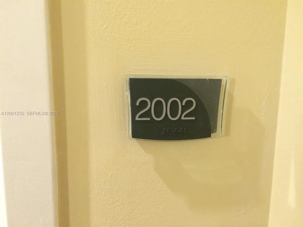 1755 E Hallandale Beach Blvd #2002E Hallandale Beach, FL 33009