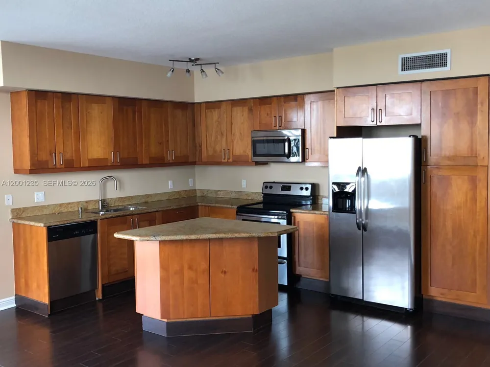 1755 E Hallandale Beach Blvd #2002E Hallandale Beach, FL 33009