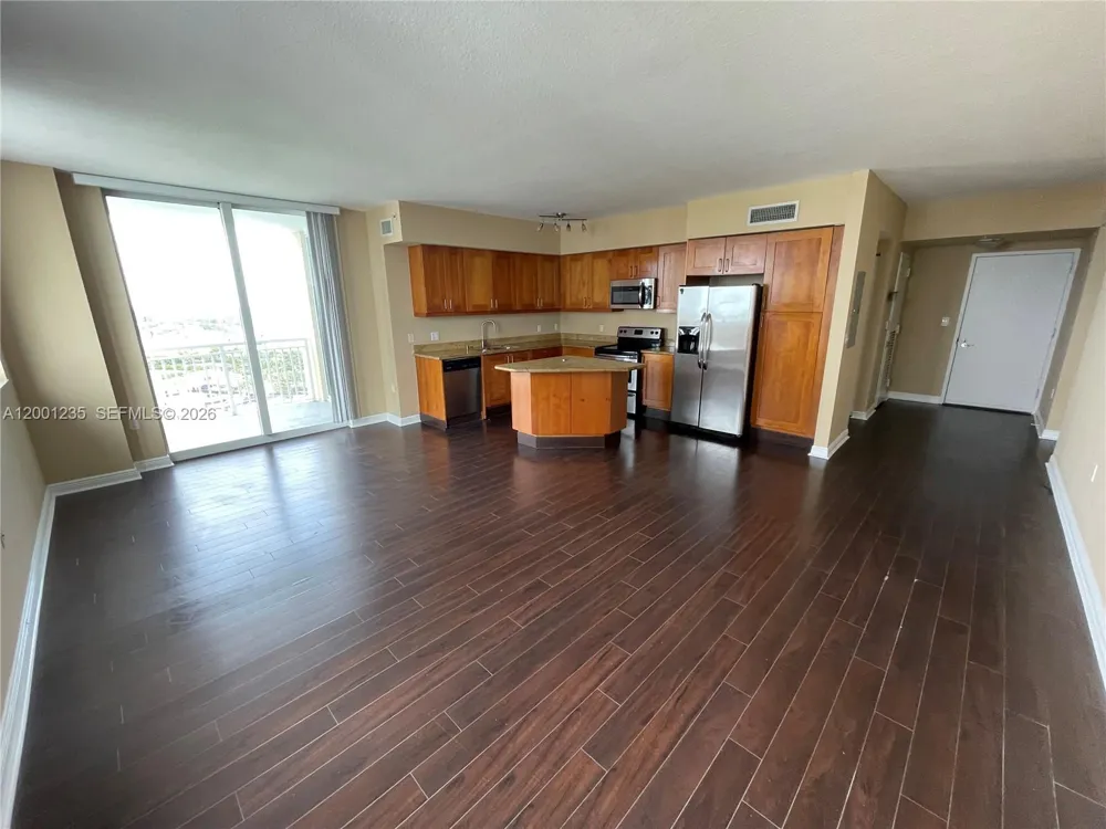 1755 E Hallandale Beach Blvd #2002E Hallandale Beach, FL 33009