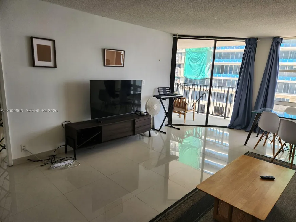 1865 Brickell Ave #A1207 Miami, FL 33129