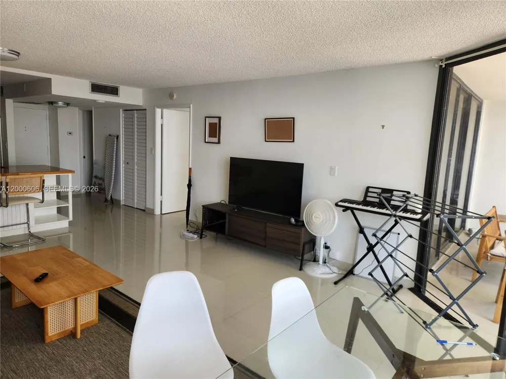 1865 Brickell Ave #A1207 Miami, FL 33129