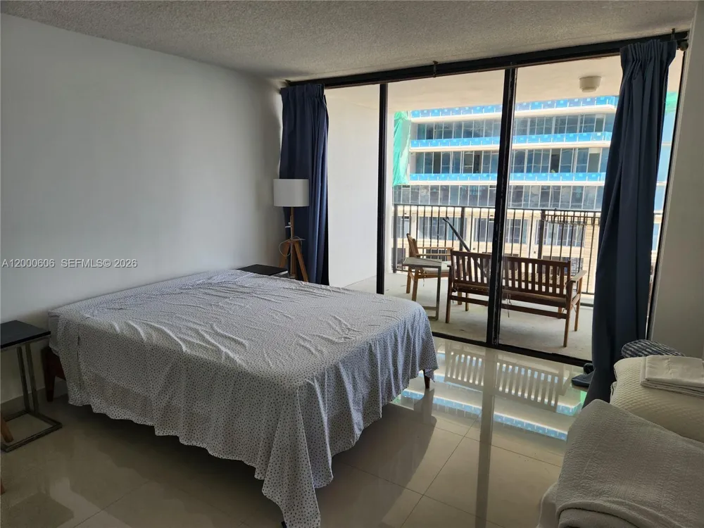 1865 Brickell Ave #A1207 Miami, FL 33129