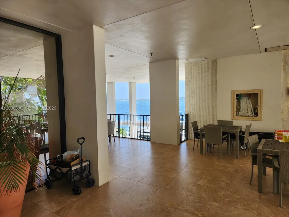 1865 Brickell Ave #A1207 Miami, FL 33129