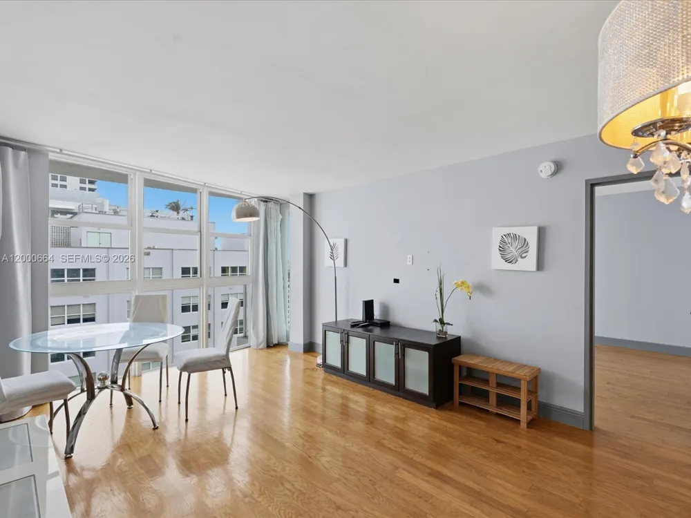1228 West Ave #1506 Miami Beach, FL 33139