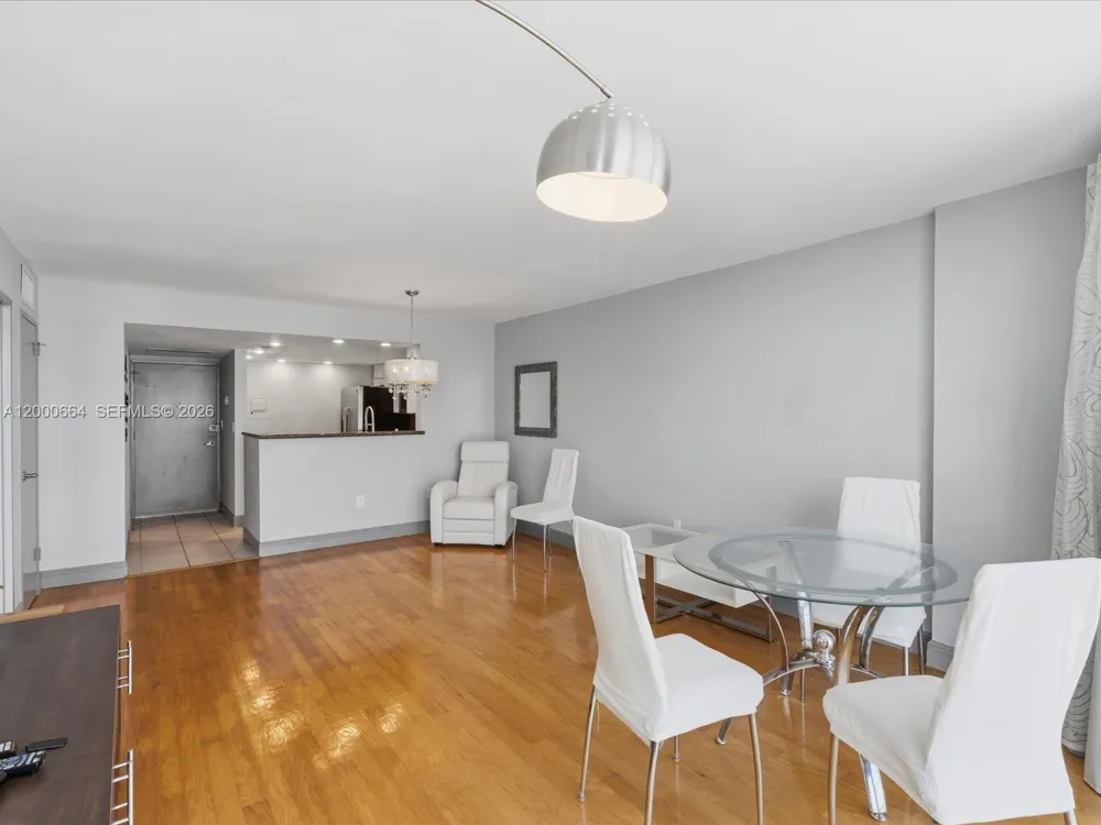 1228 West Ave #1506 Miami Beach, FL 33139