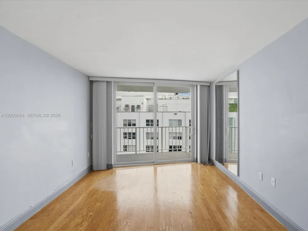 1228 West Ave #1506 Miami Beach, FL 33139