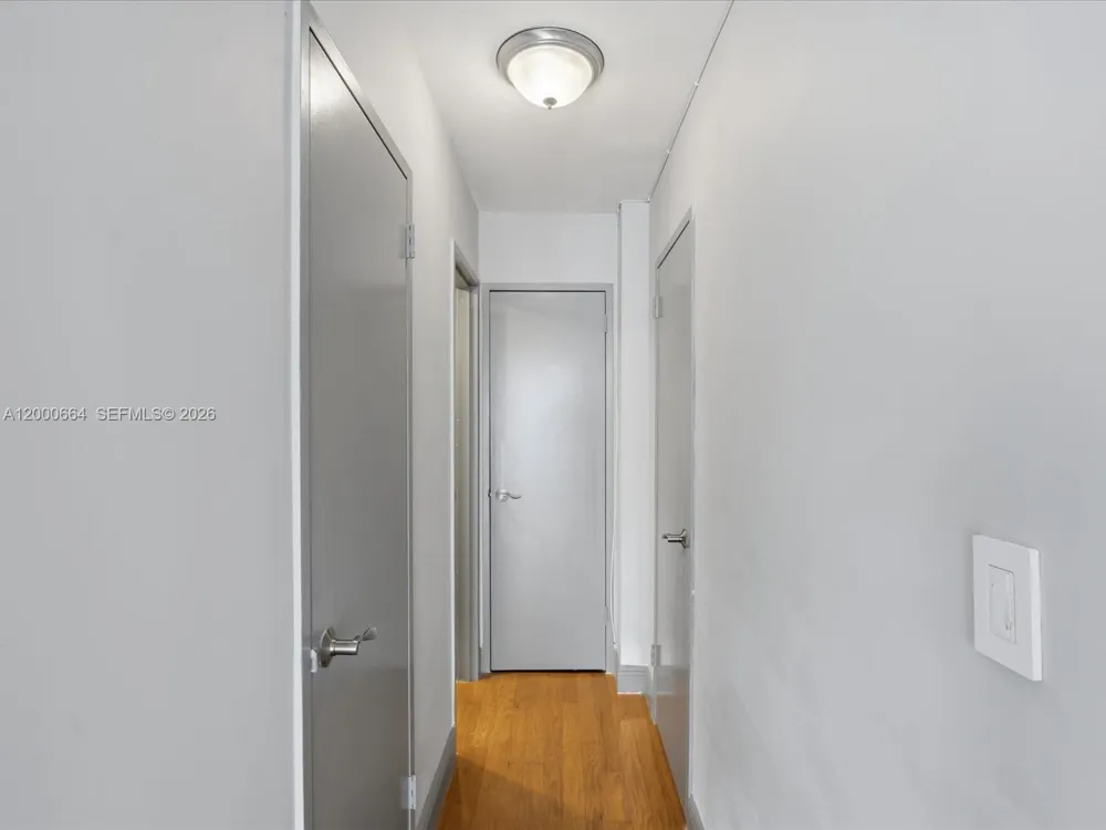 1228 West Ave #1506 Miami Beach, FL 33139