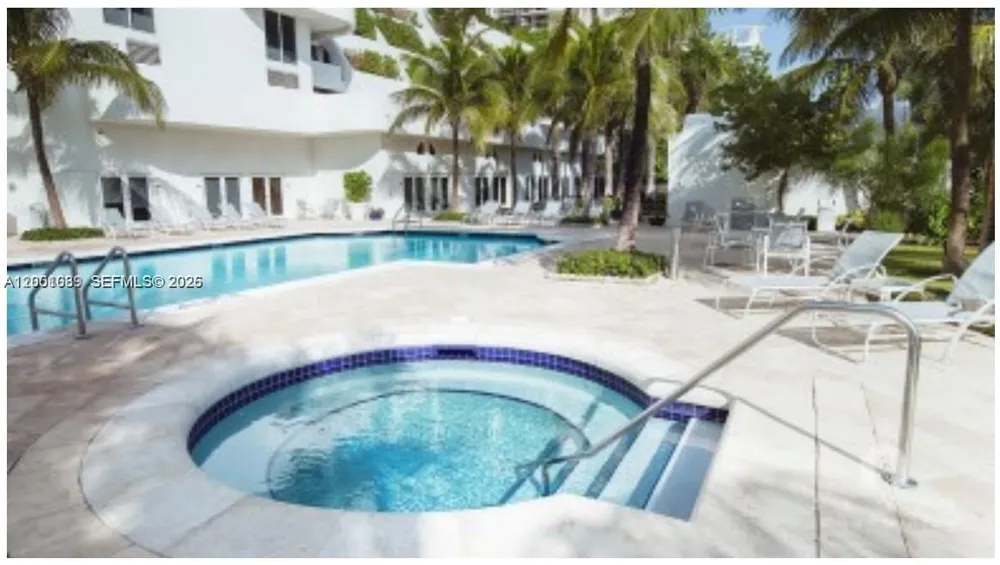 6365 Collins Ave #2710 Miami Beach, FL 33141