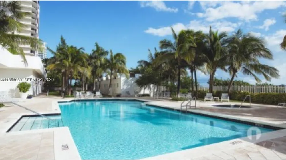6365 Collins Ave #2710 Miami Beach, FL 33141