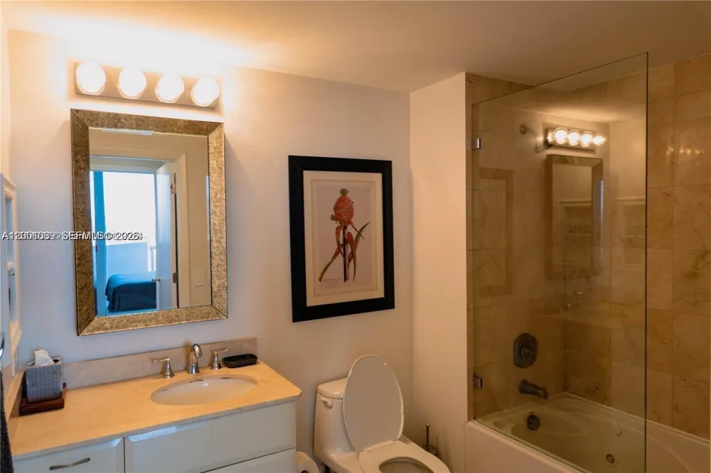 6365 Collins Ave #2710 Miami Beach, FL 33141