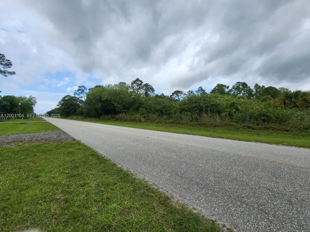 193 Avenida del Sur Clewiston, FL 33440
