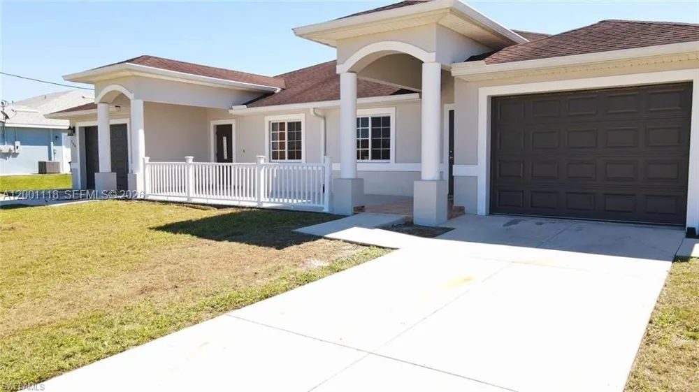 152 Pullman St #152 Lehigh Acres, FL 33974