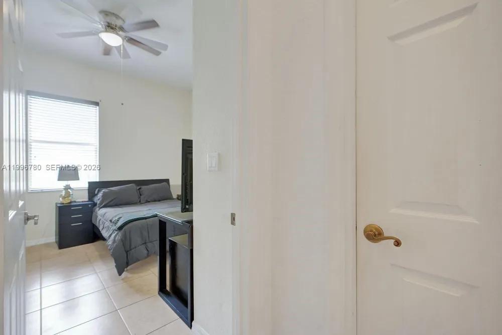 3982 W Whitewater Ave Weston, FL 33332