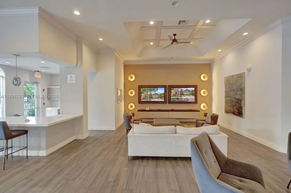 3982 W Whitewater Ave Weston, FL 33332