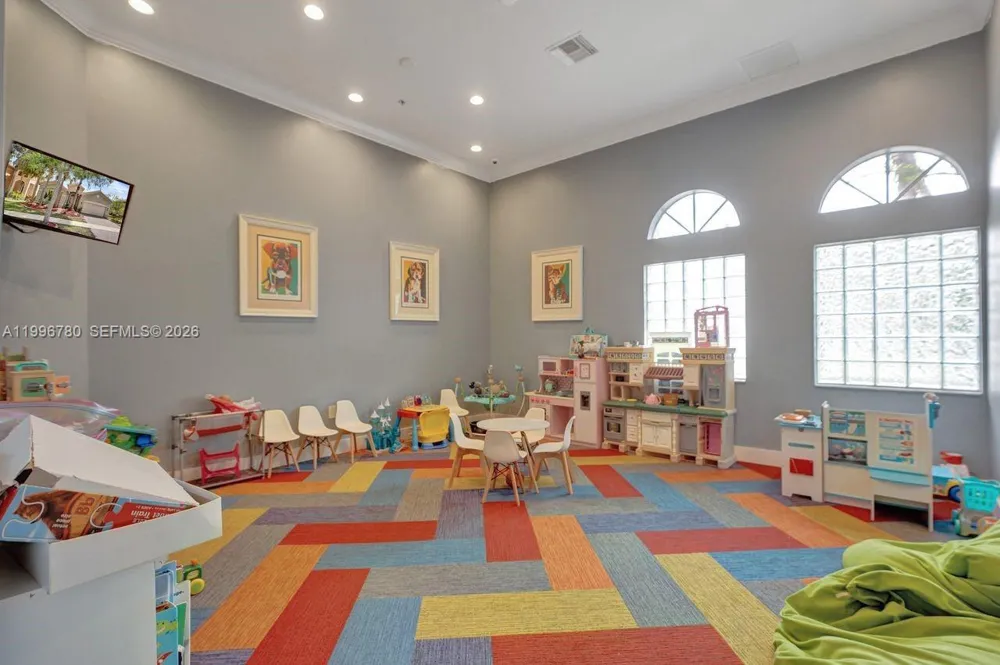 3982 W Whitewater Ave Weston, FL 33332
