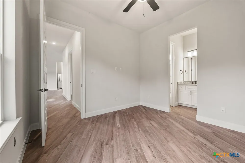 118 Cap Rock Horseshoe Bay, TX 78657