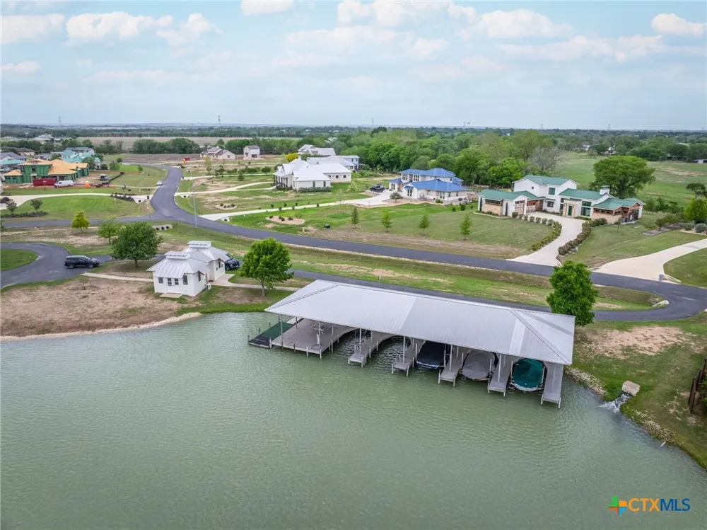 114 River Ranch Circle Martindale, TX 78655