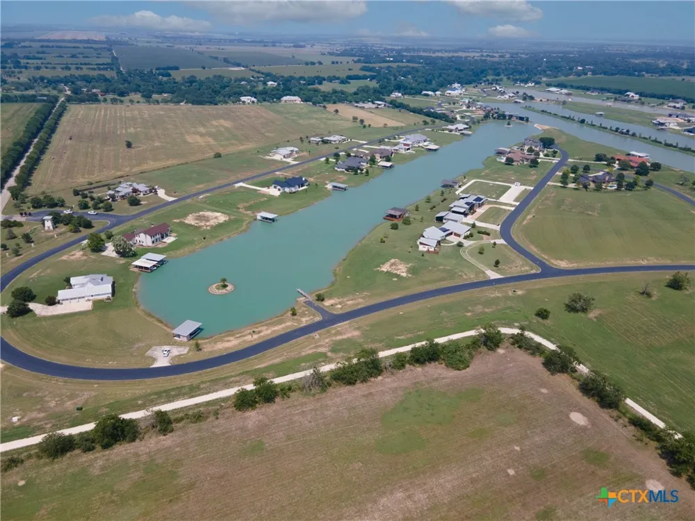 114 River Ranch Circle Martindale, TX 78655