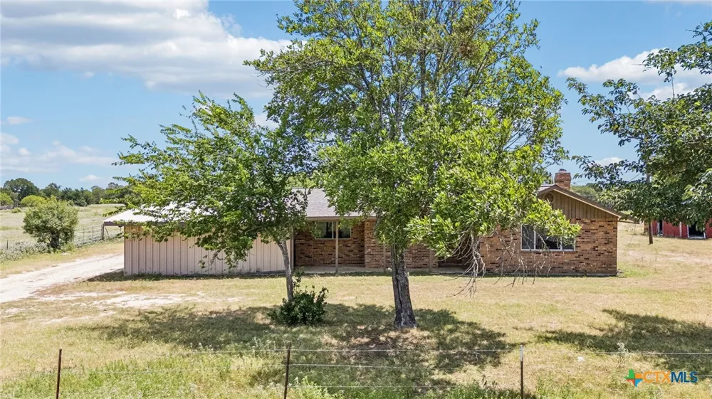 9765 State Park Road Lockhart, TX 78644