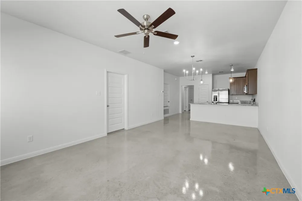 643 Pacific Crest Trail Copperas Cove, TX 76522