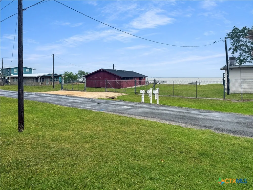 112 Vivian Stevens Street Port Lavaca, TX 77979