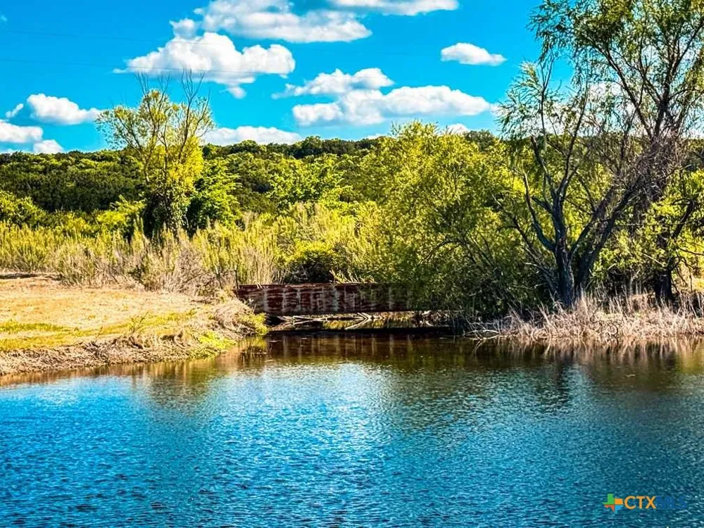 601 CR 60 Gatesville, TX 76528