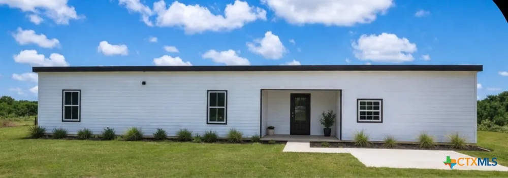 950 Highsmith Road Luling, TX 78648