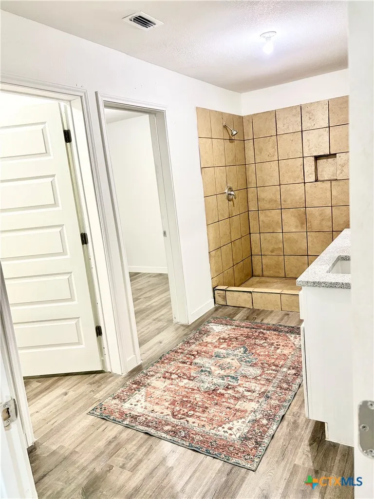 950 Highsmith Road Luling, TX 78648