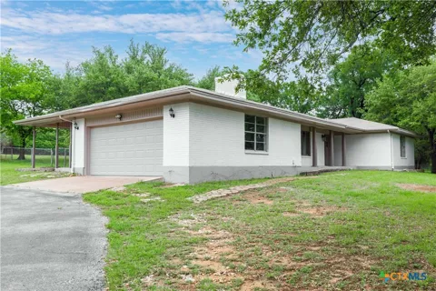 585 Fm 2412