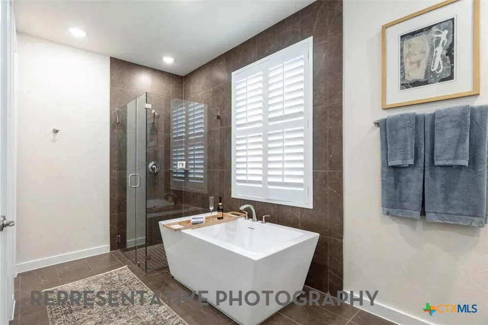 6305 Comanche Moon Trail Austin, TX 78747