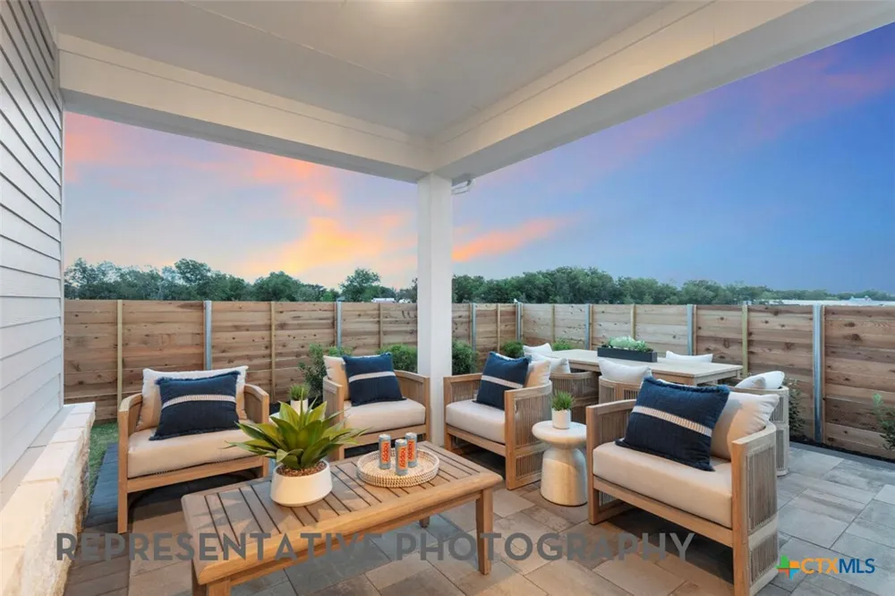 6305 Comanche Moon Trail Austin, TX 78747