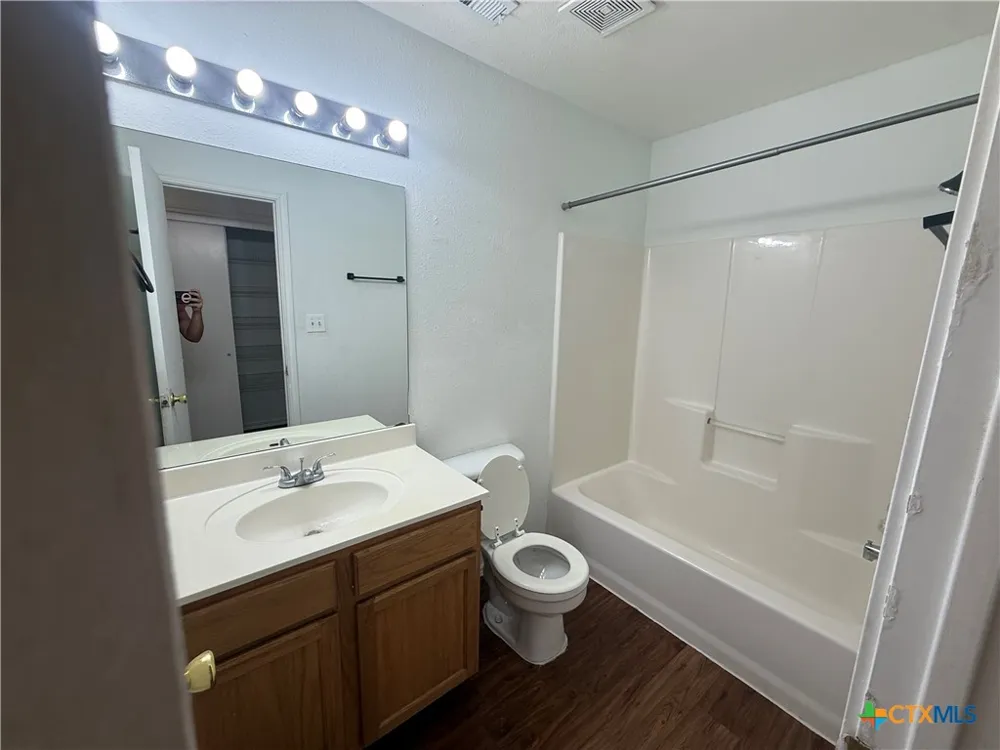 1000 Sagewood Trail #1000 San Marcos, TX 78666