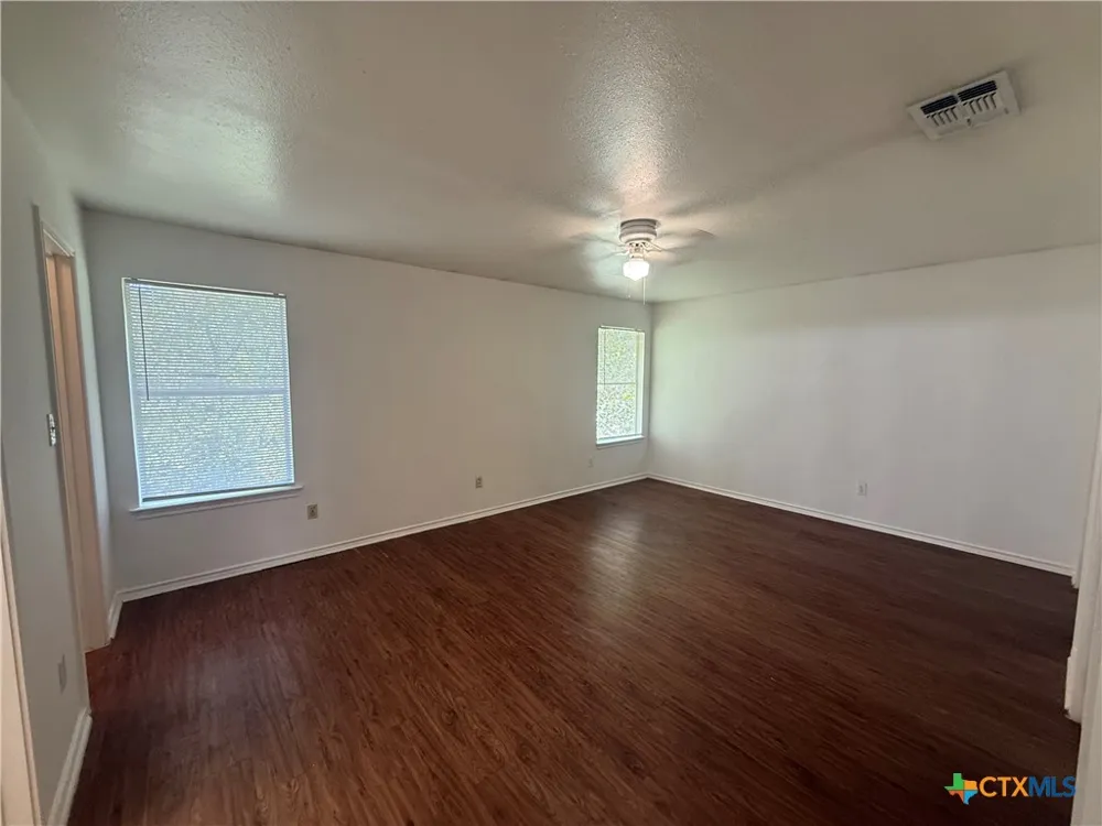 1000 Sagewood Trail #1000 San Marcos, TX 78666