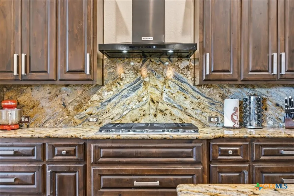 1930 Rothschild New Braunfels, TX 78132