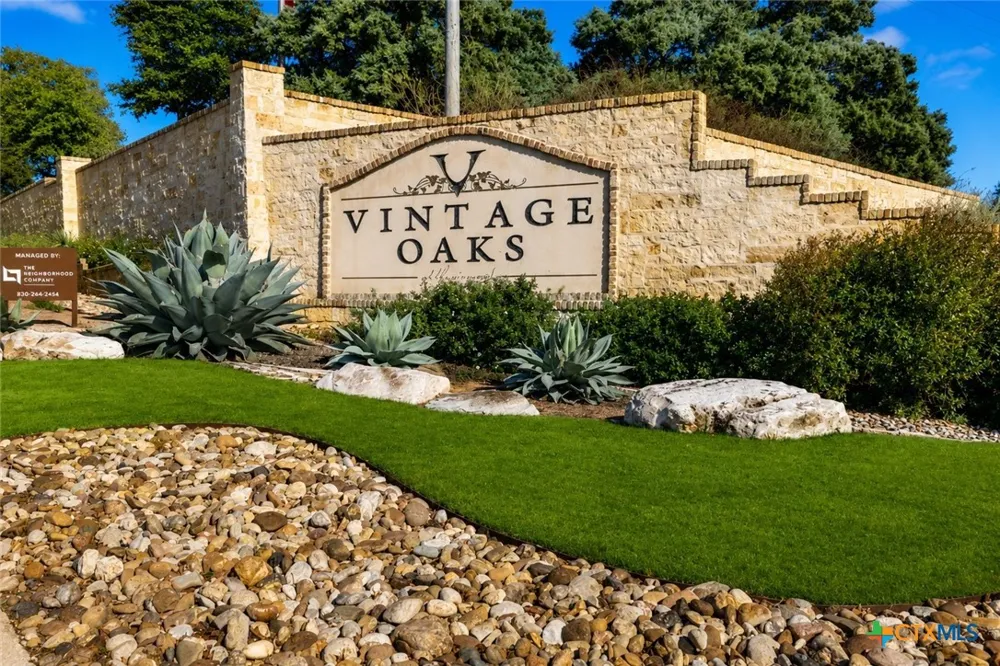 1930 Rothschild New Braunfels, TX 78132