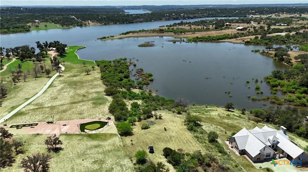 281 Chimney Cove Drive Marble Falls, TX 78654
