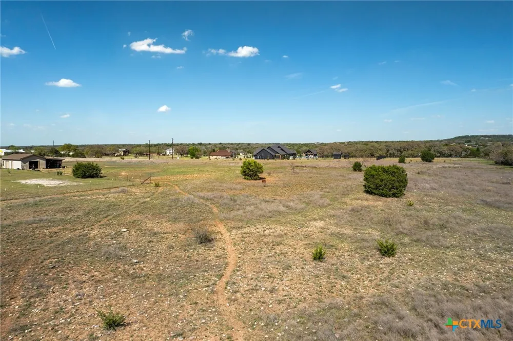 200 Stonehouse Drive Liberty Hill, TX 78642