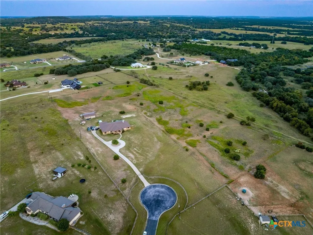 200 Stonehouse Drive Liberty Hill, TX 78642